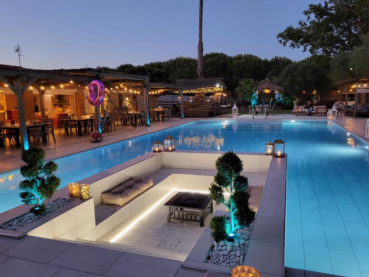 Paradise Ranch Hotel Borgo Sabotino Eksteriør billede